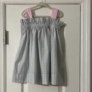 Adorable Top with Pink Accents